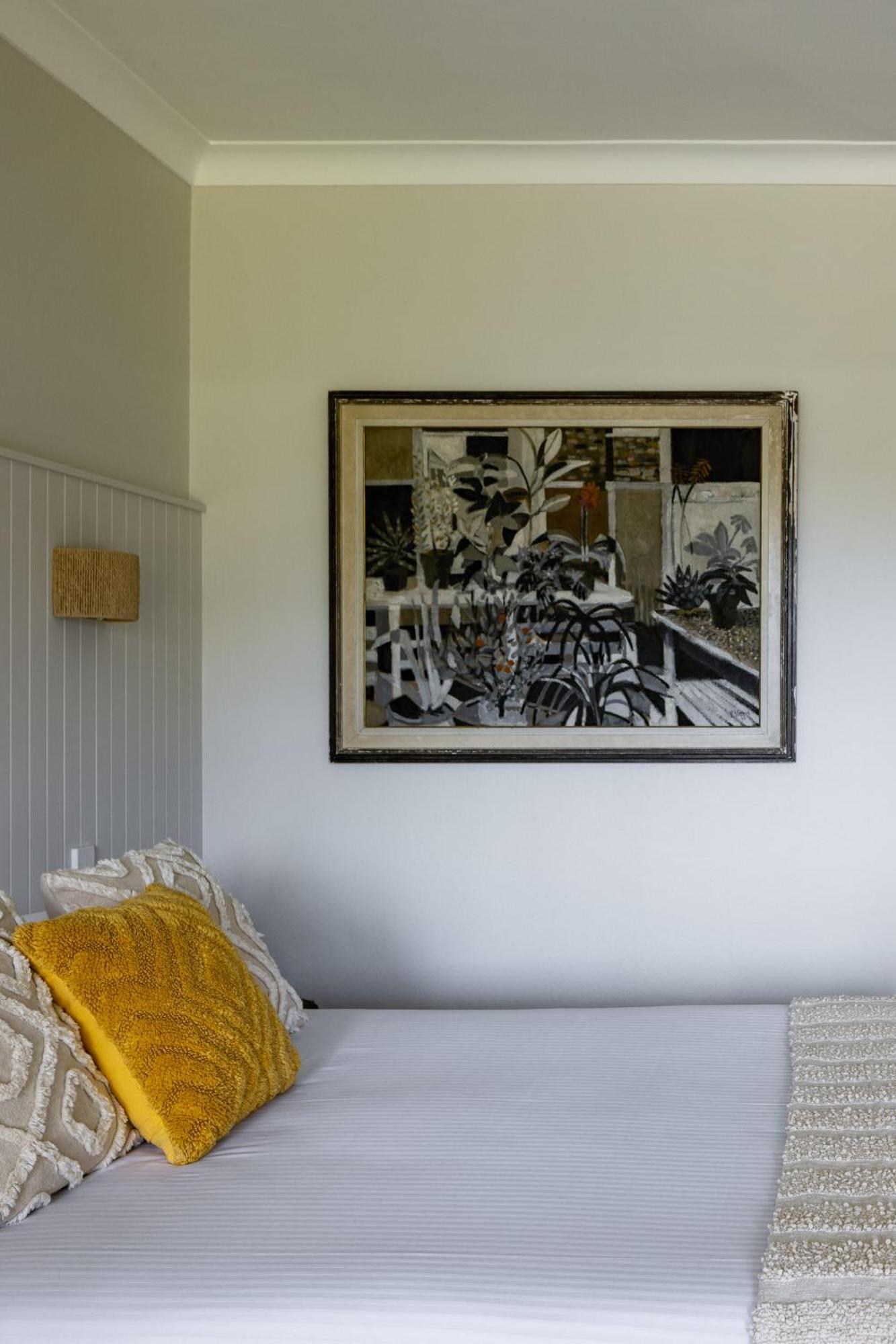 South Pacific Palms Motor Inn Tuncurry Buitenkant foto